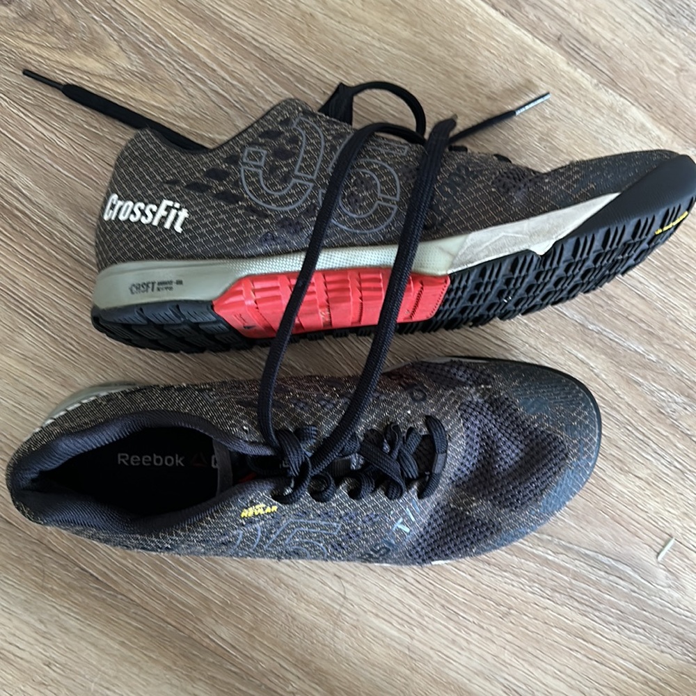 Reebok CrossFit shoes. Women’s size 9